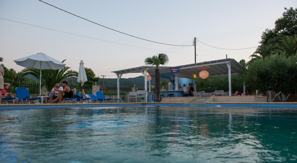 Hotel Stefani Sarti Exterior foto