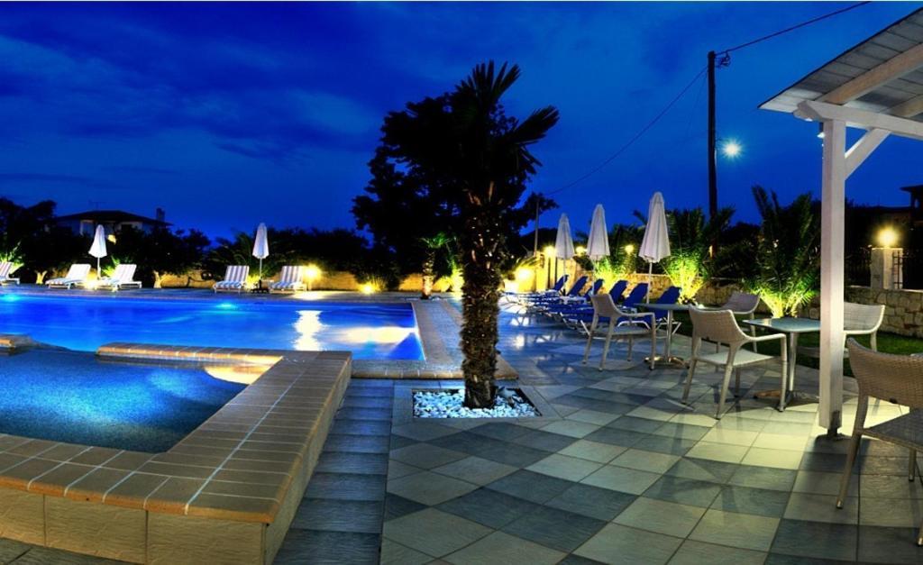 Hotel Stefani Sarti Exterior foto