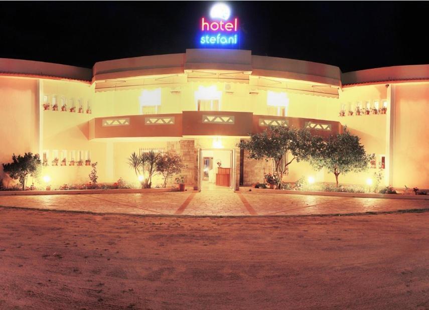 Hotel Stefani Sarti Exterior foto