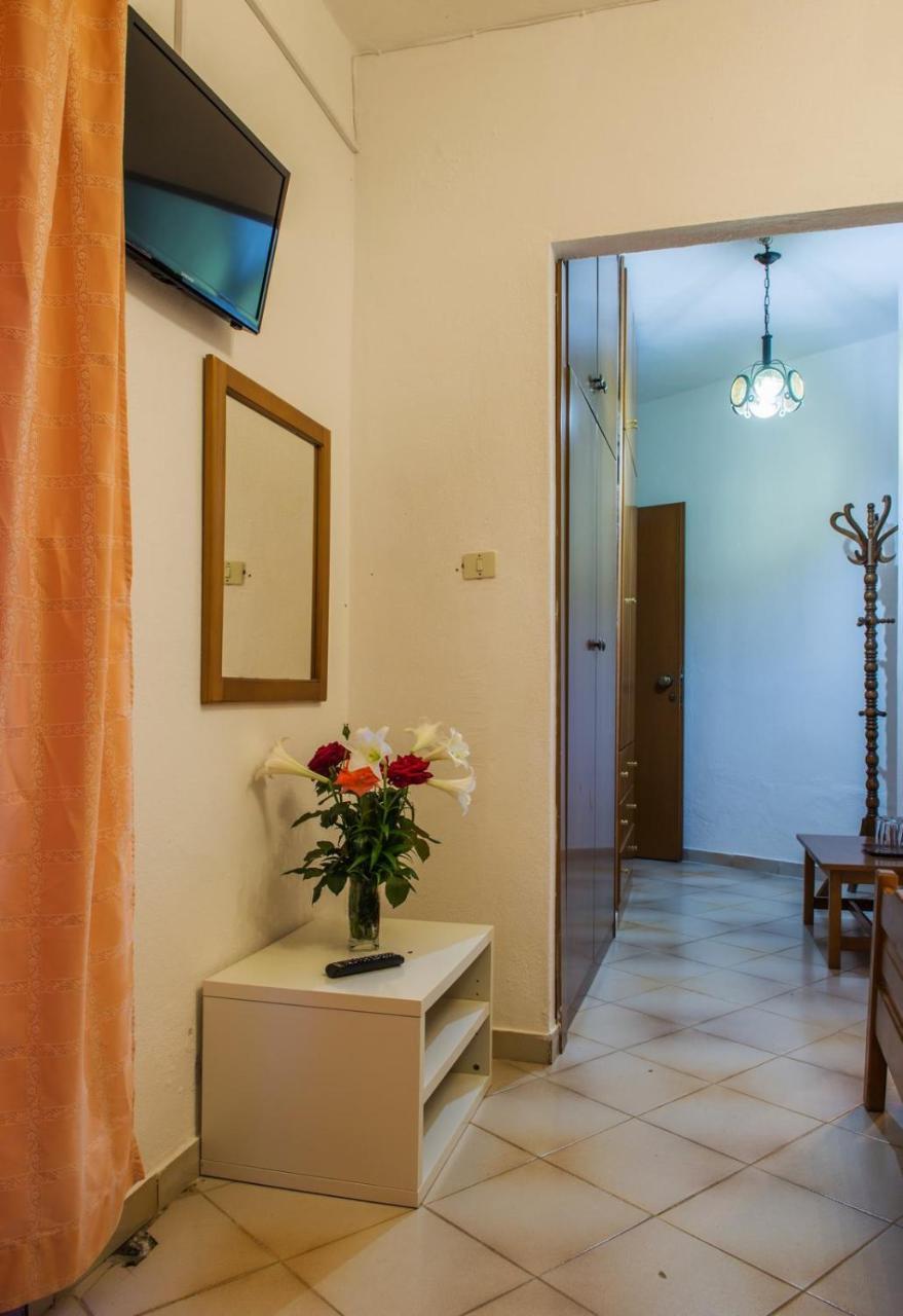 Hotel Stefani Sarti Exterior foto